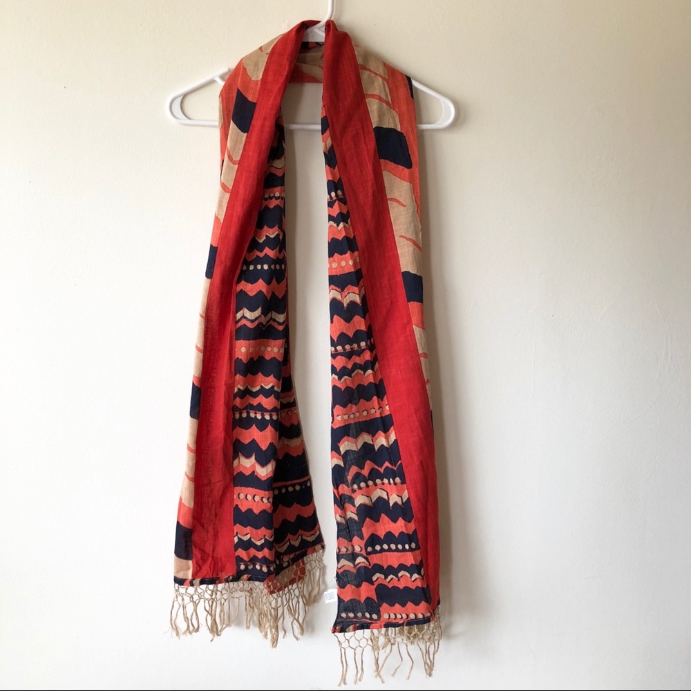 Banana Republic Patterned Scarf